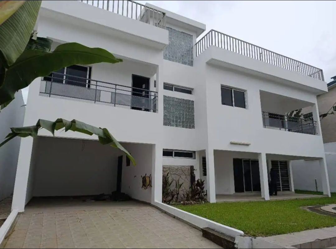 LOCATION VILLA DUPLEX 7 PIÈCES