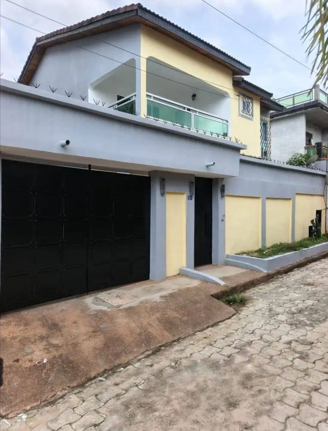 Belle villa duplex en vente