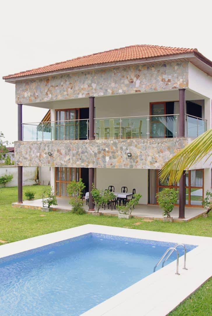 Belle villa duplex en vente