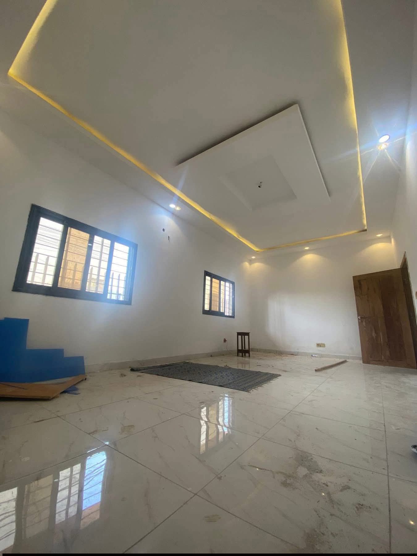 Chic appartement 4 pièces au rez-de-chaussée