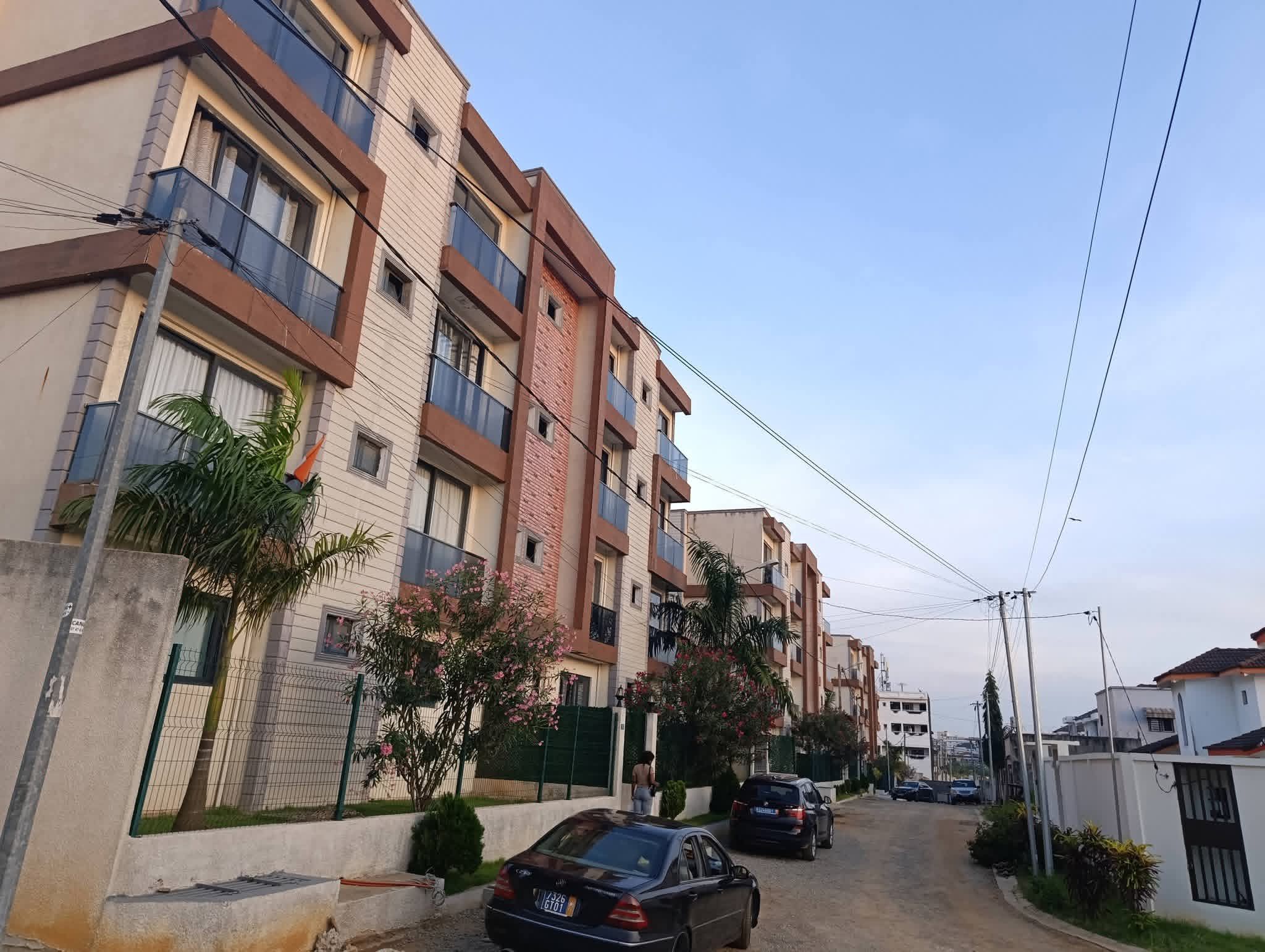 IMMEUBLE JUMELÉS EN VENTE