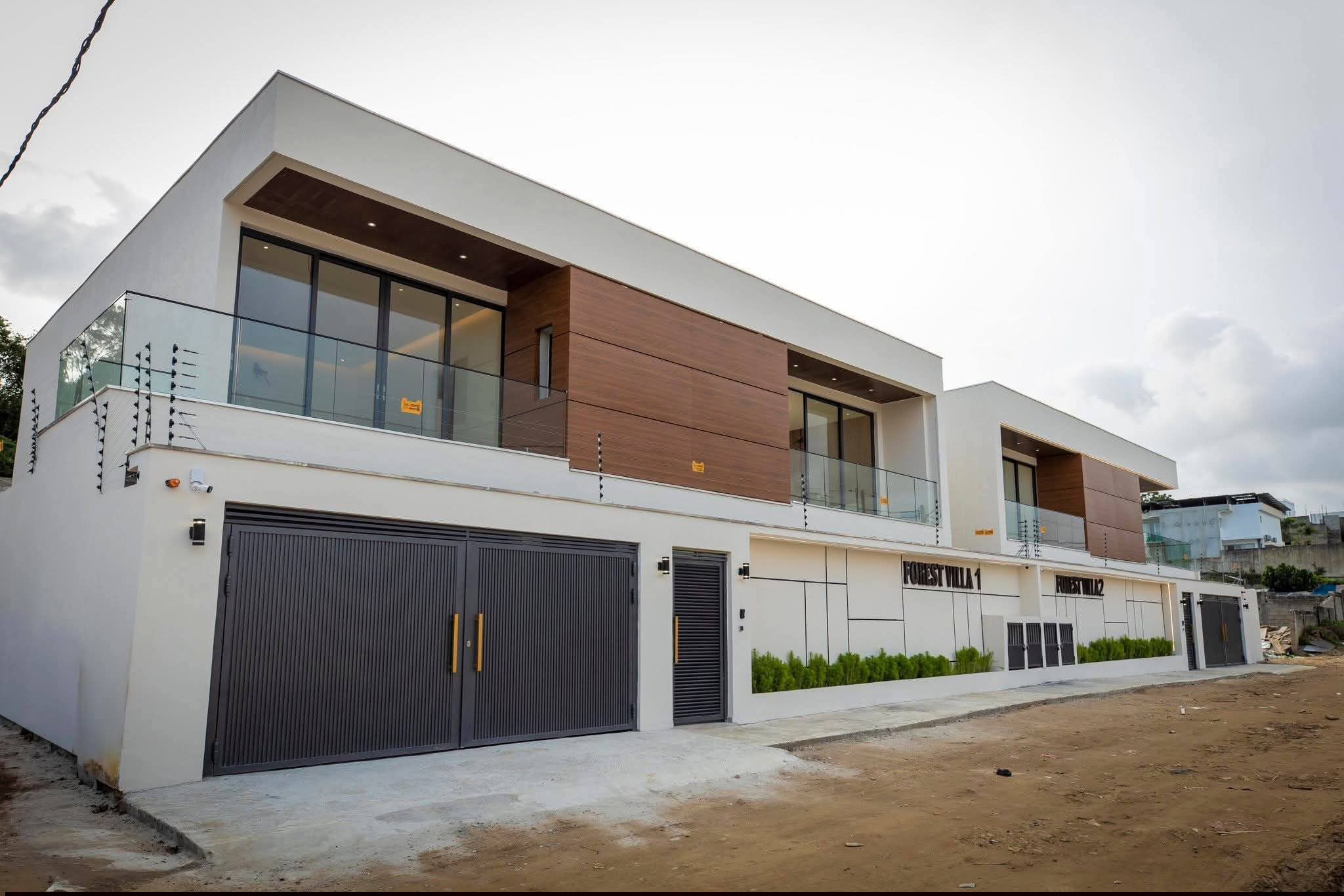 VILLA DUPLEX 7 PIÈCES EN VENTE