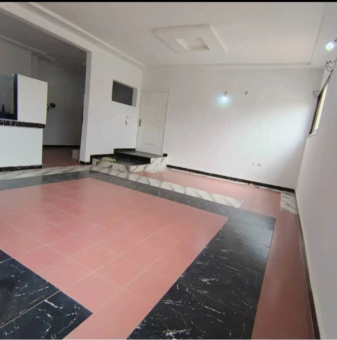 Superbe appartement 4 pièces au rez-de-chaussée