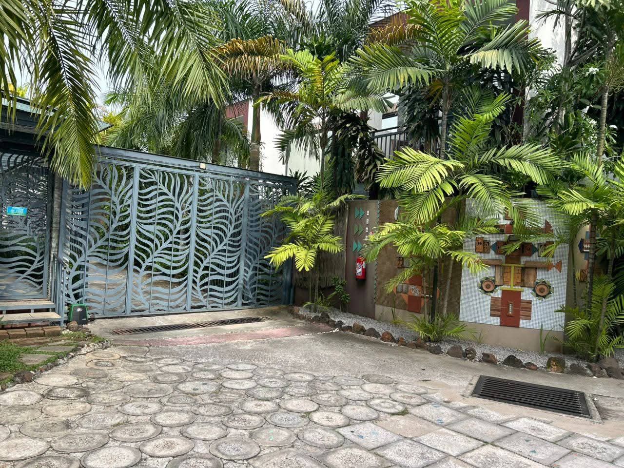 EN LOCATION VILLA DUPLEX 7 PIÈCES