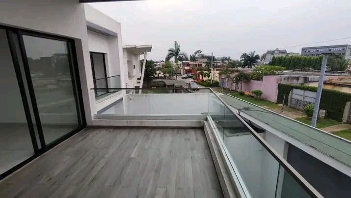 Duplex