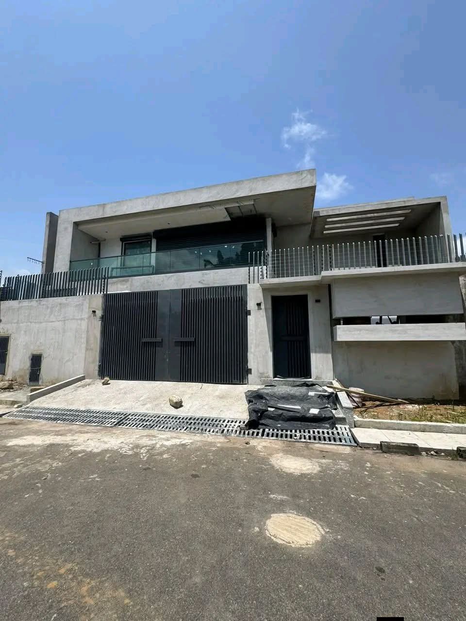 BELLE VILLA DUPLEX 6 PIÈCES EN VENTE