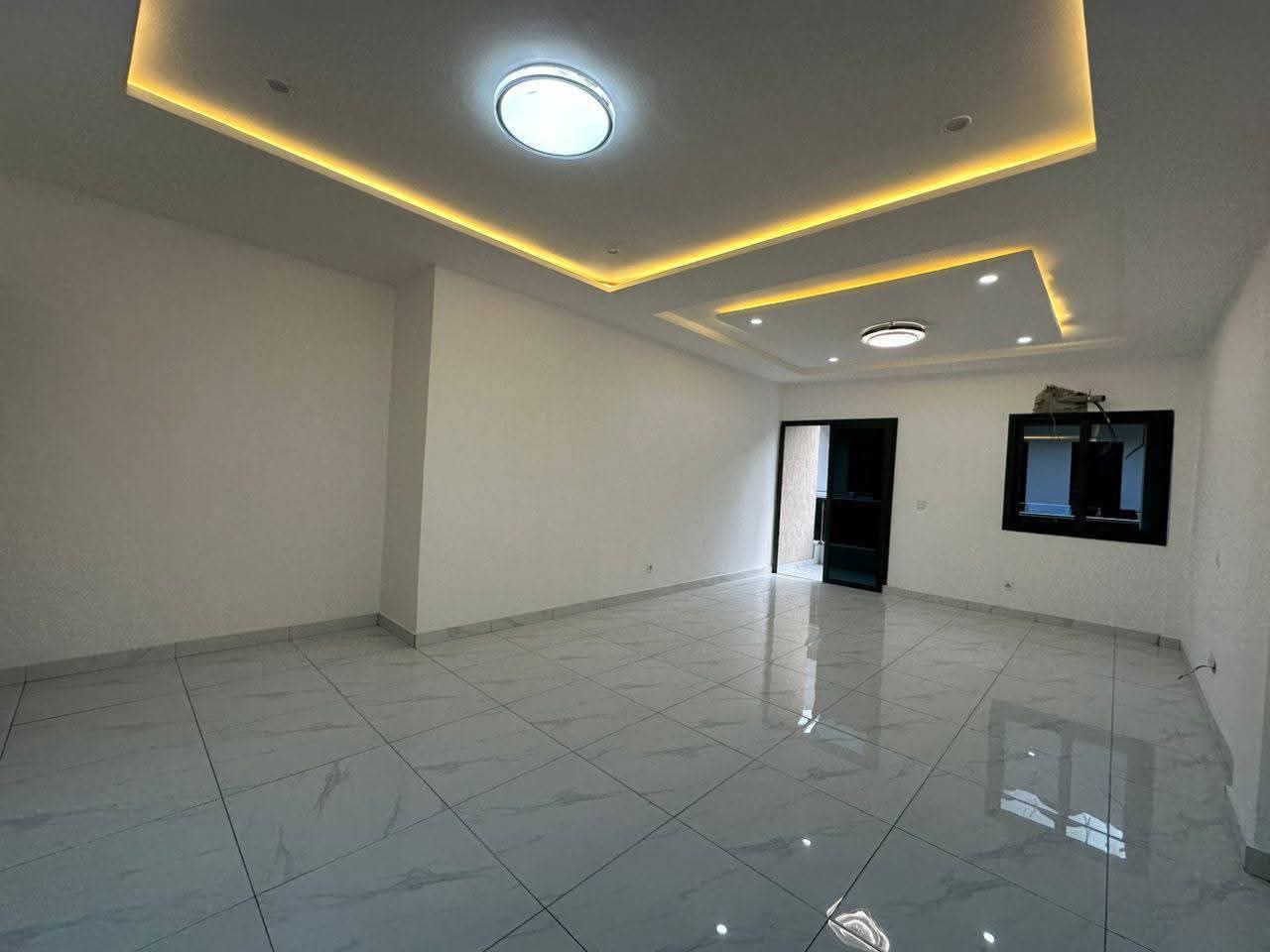 Chic Appartement 4 pièces nouvelle construction