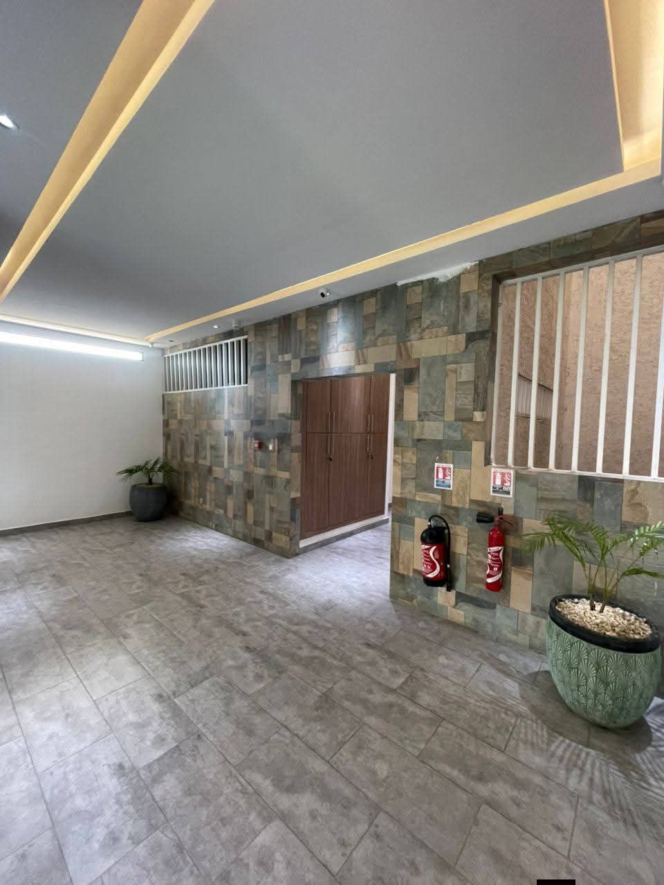 Luxueuse résidence non meublée 3 pièces
