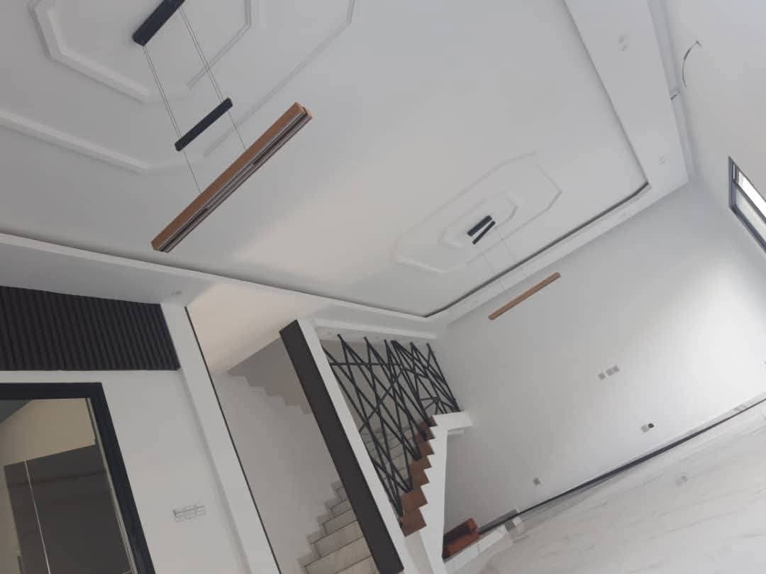 Sublime duplex 5 pièces en finition avec ACD