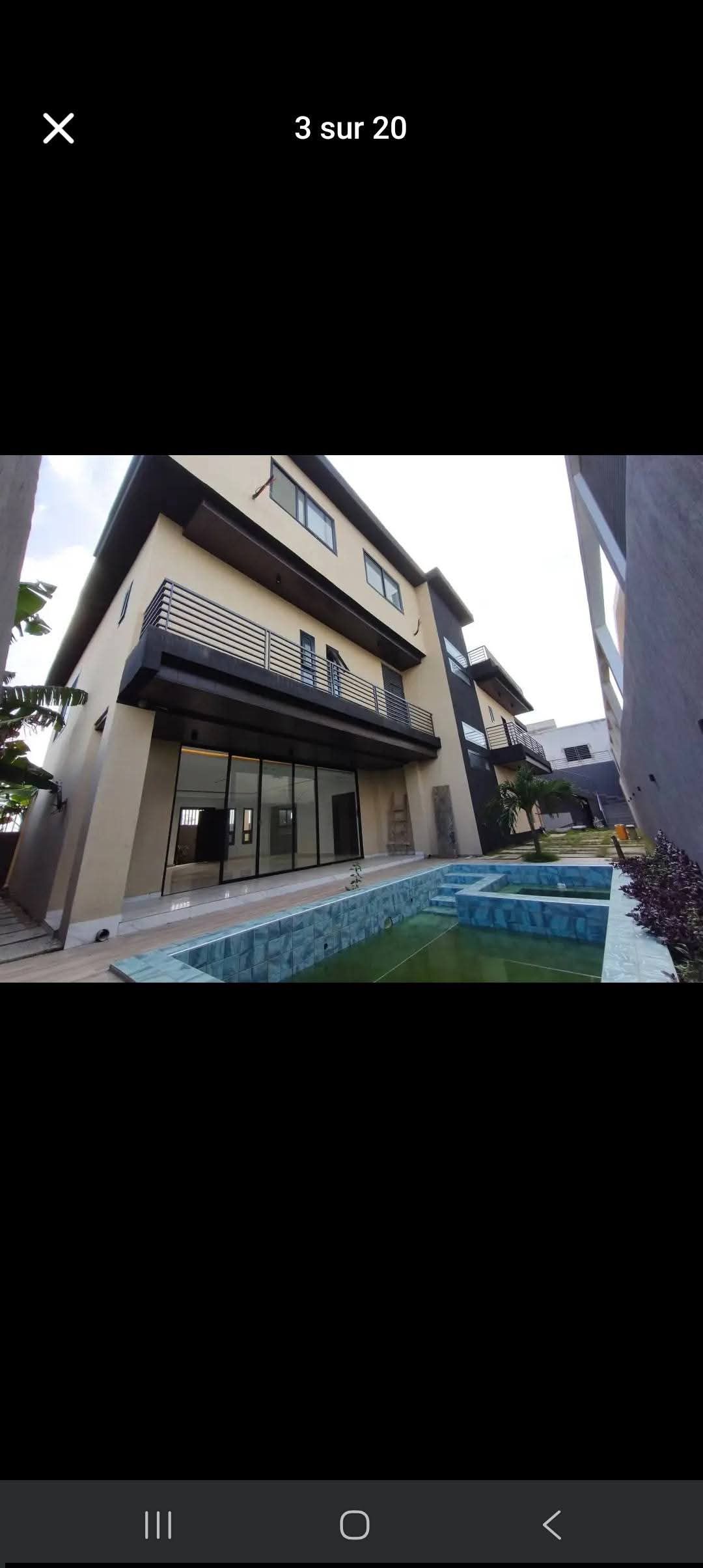 Magnifique villa 11 pièces avec une piscine