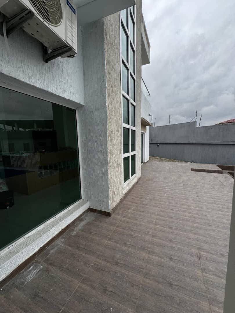 Haut standing villa duplex 9 pièces