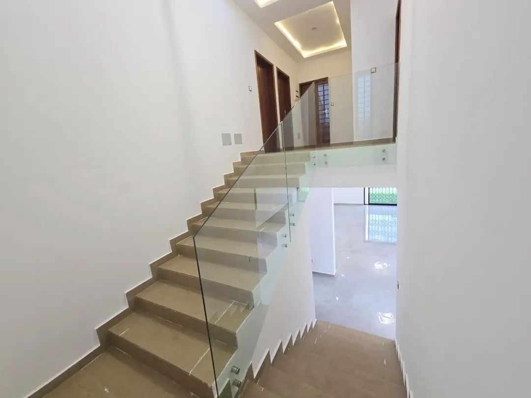 Luxueuse villa duplex 6 pièces