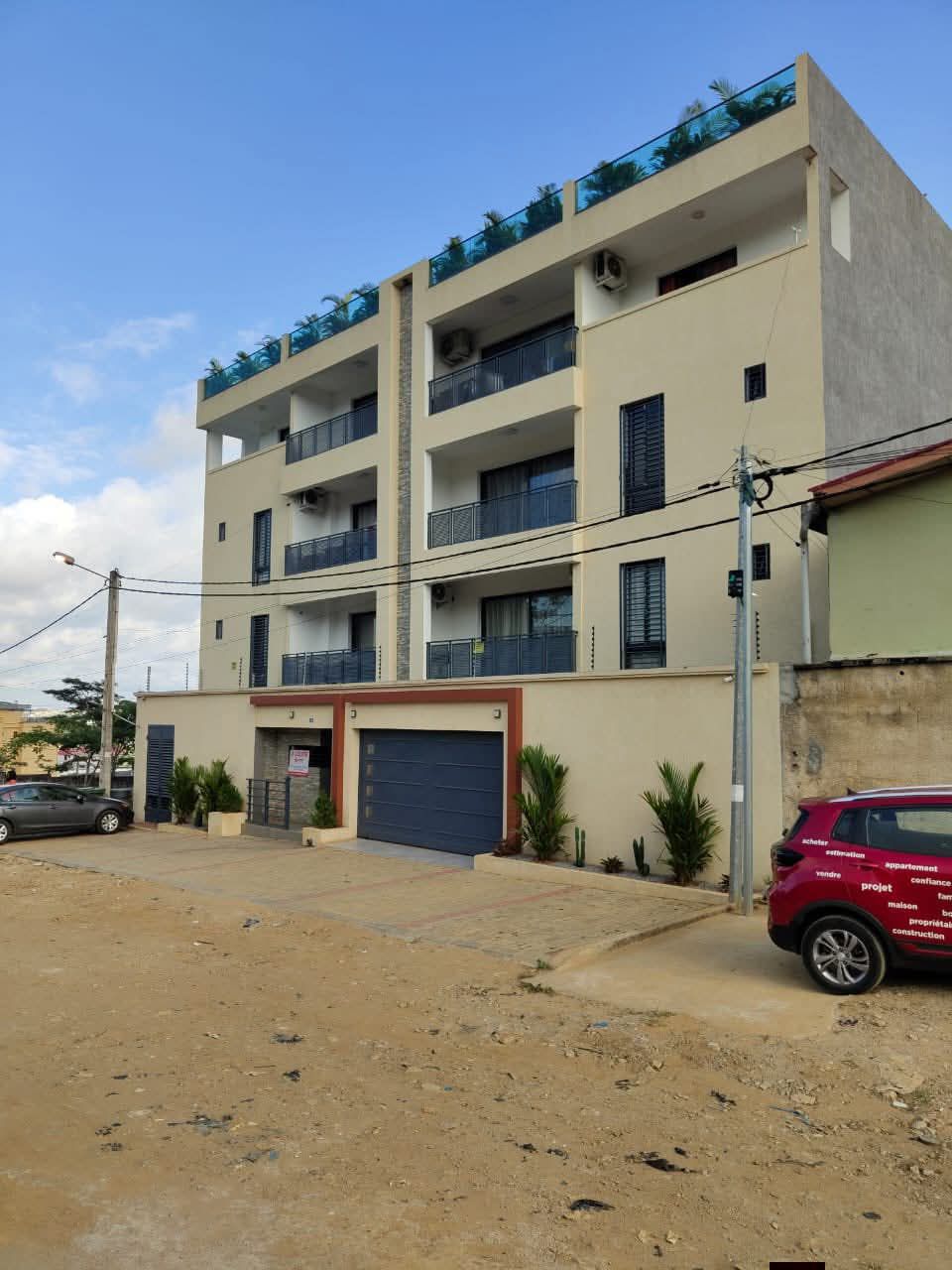 Magnifique logement 3 pièces très bon standing