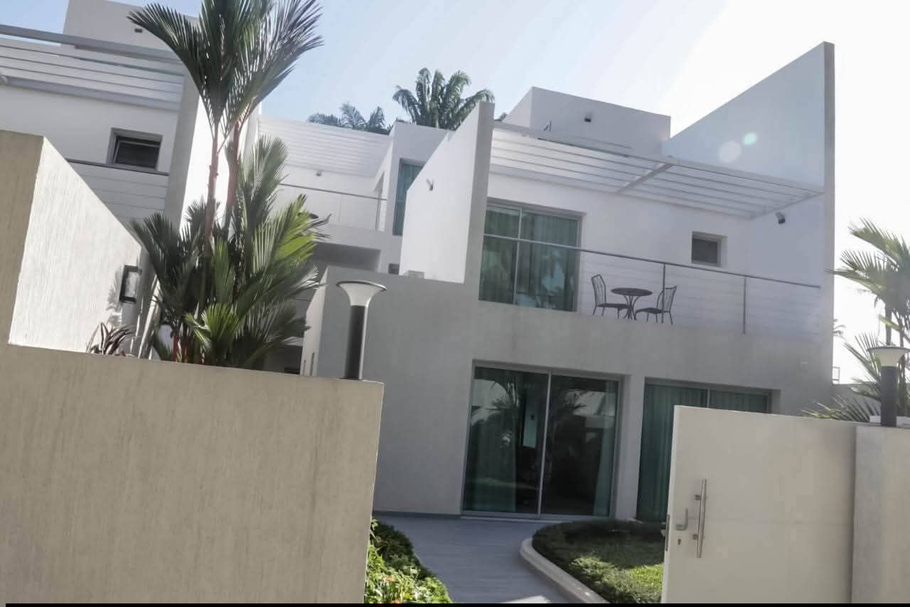Somptueuse villa triplex 4 pièces