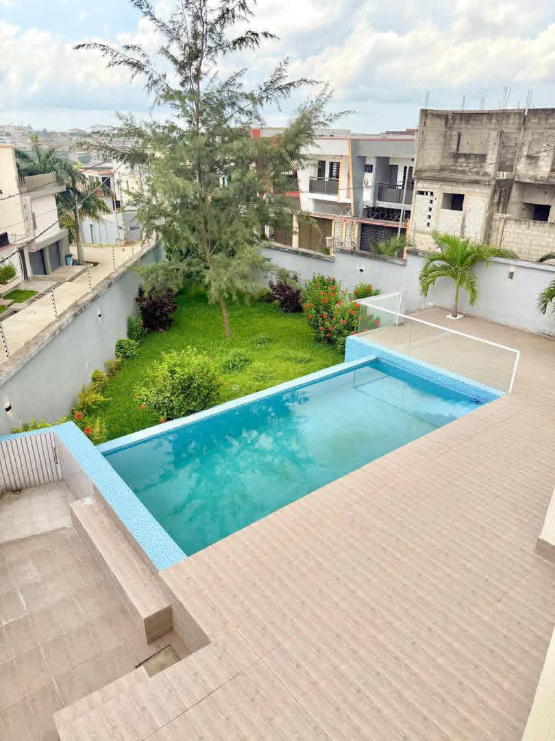 Splendide villa triplex haut standing