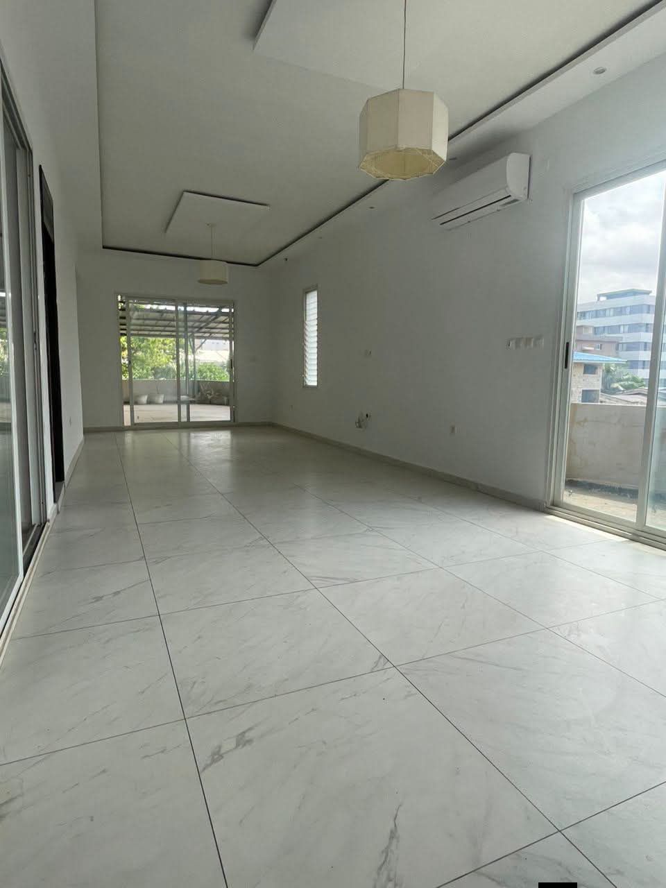 Magnifique penthouse 4 pièces haut standing