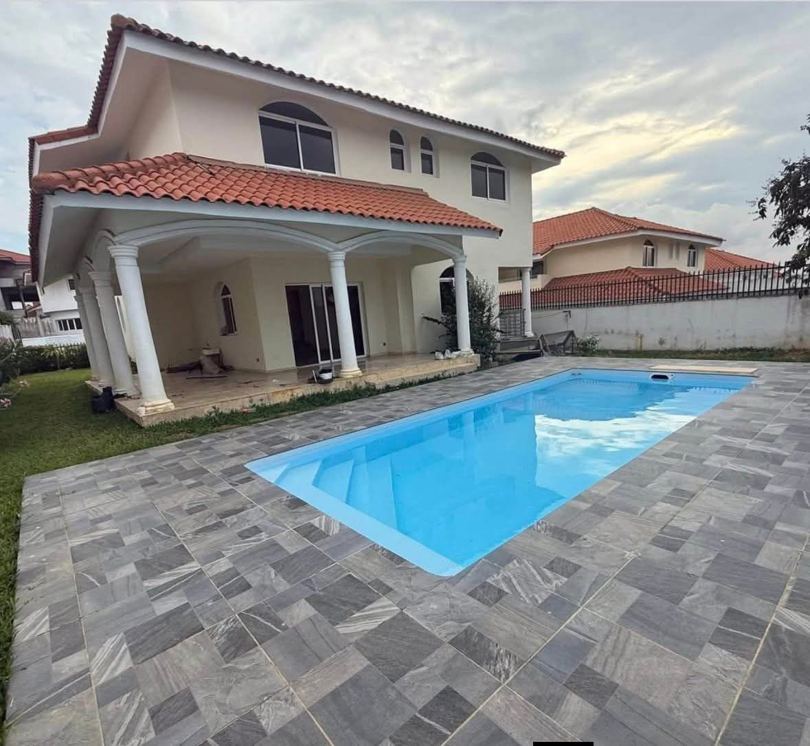 Somptueuse villa duplex 5 pièces