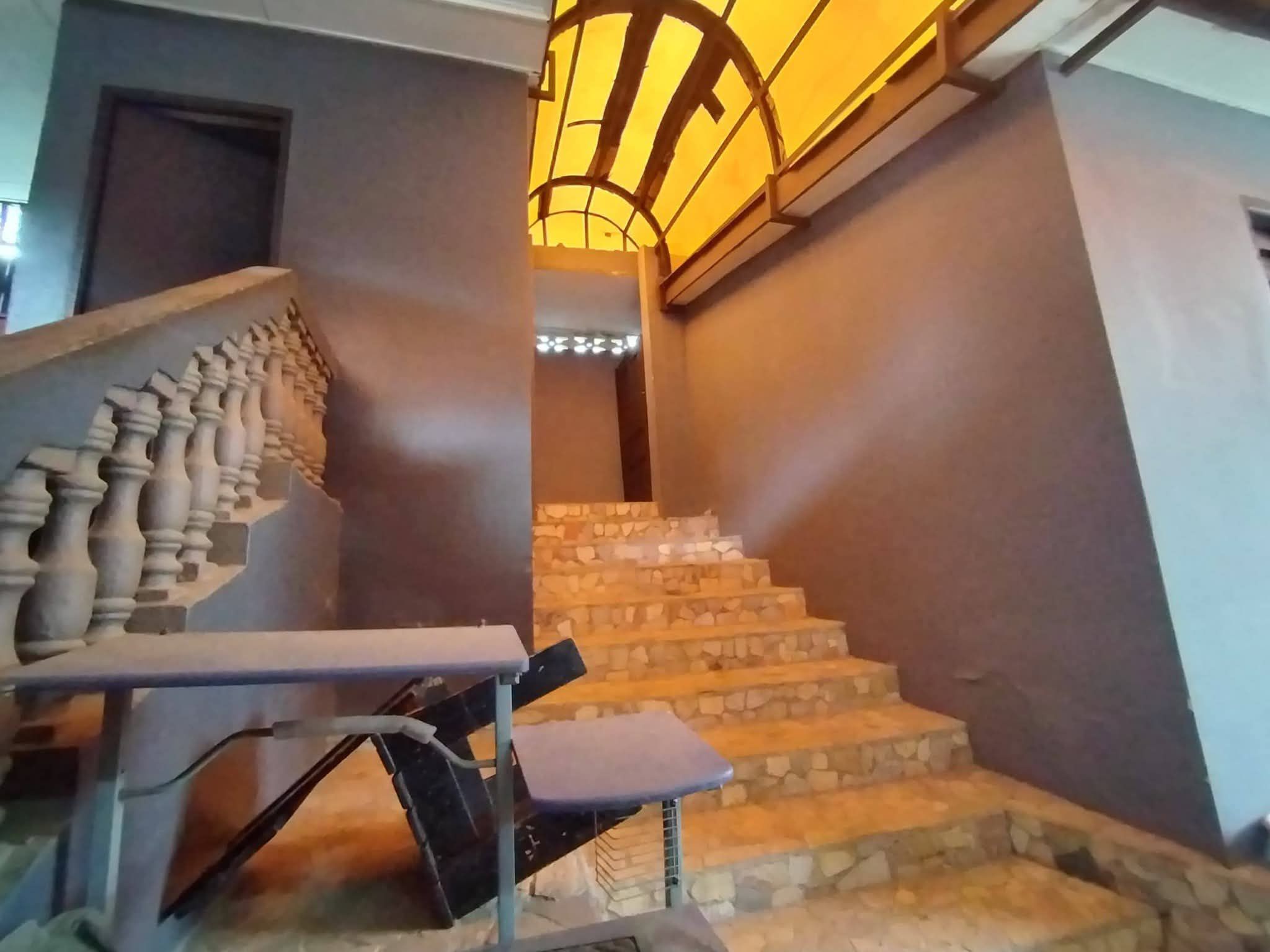 Belle villa duplex 7 pièces avec 2 dépendances