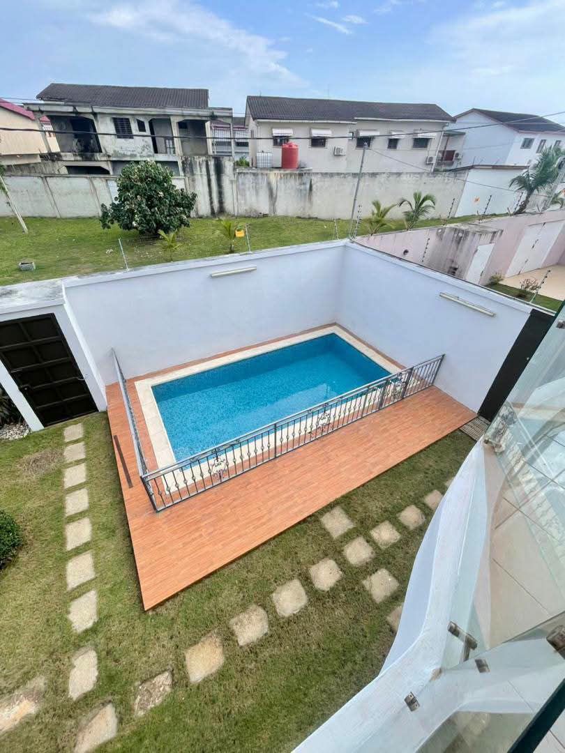 Duplex haut standing de 5 pièces