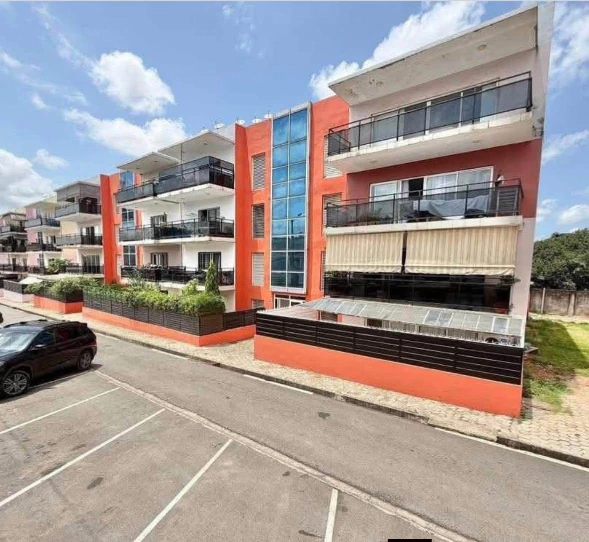 Beau logement 4 pièces au 3e étage avec CMPF