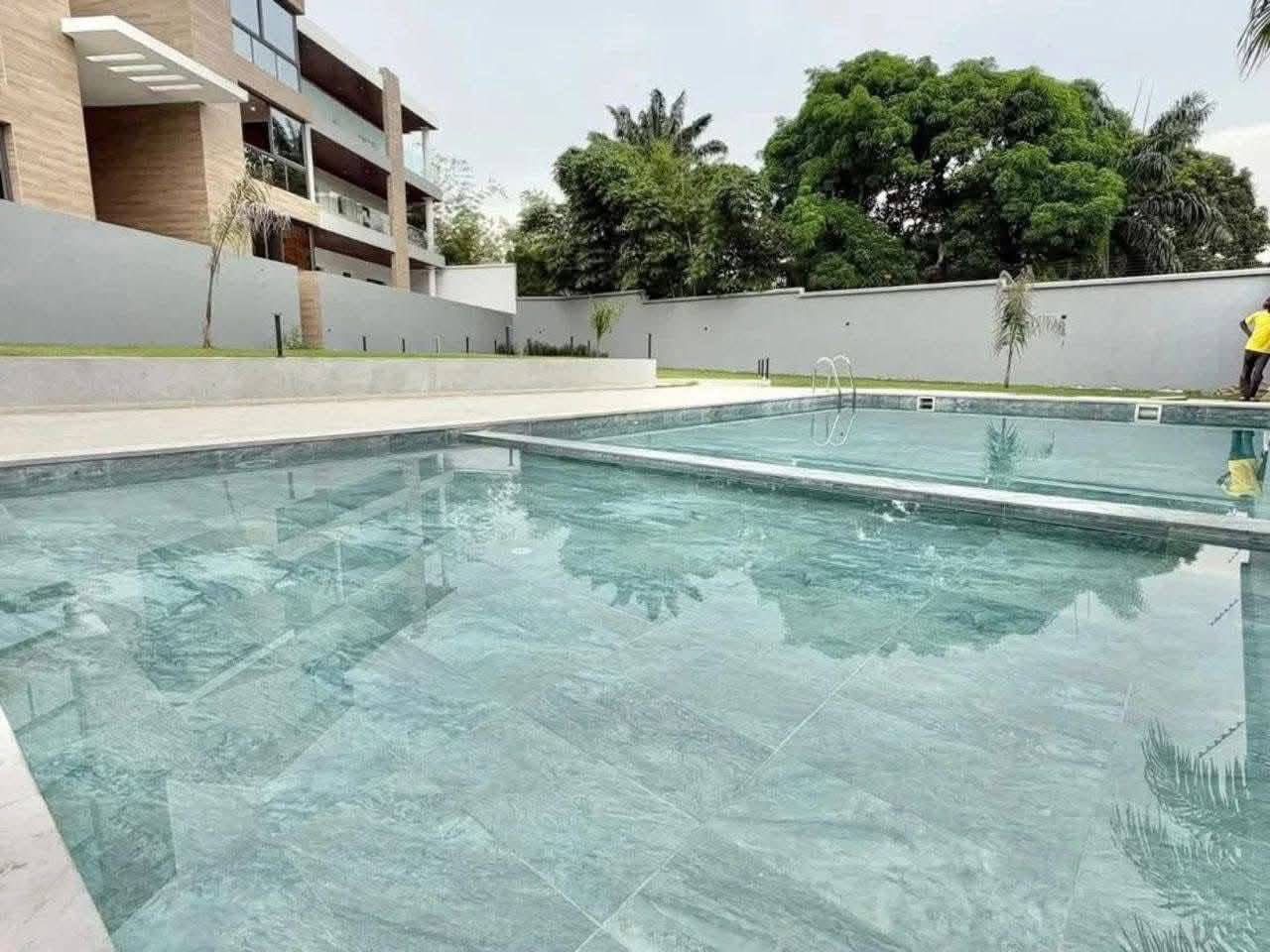 Luxueuse 4 pièces avec piscine