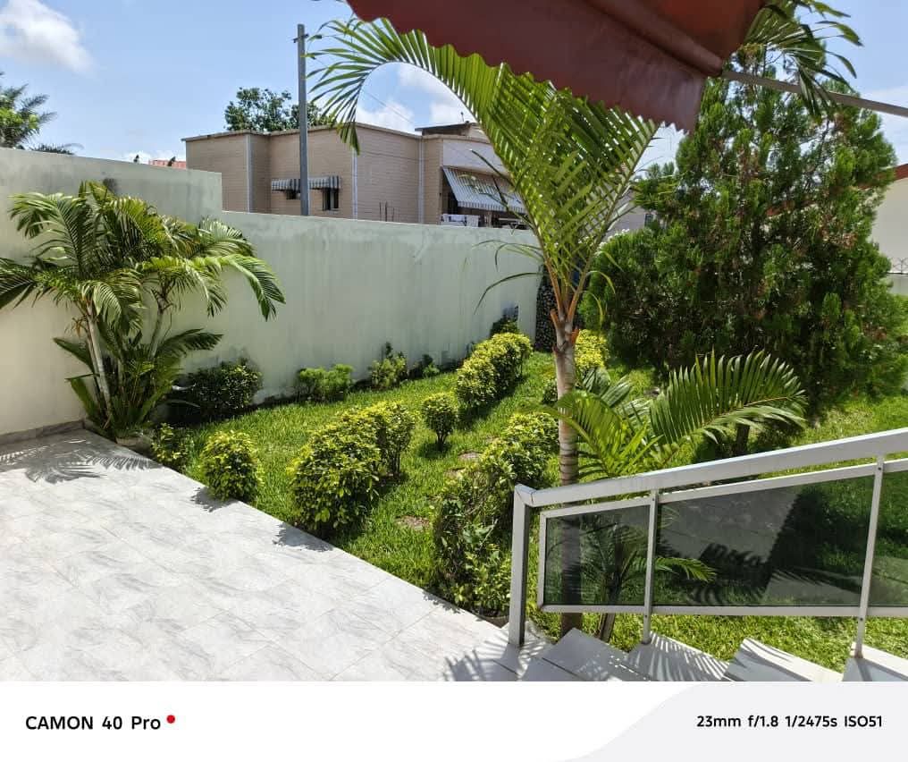 Magnifique Villa basse 8 pièces
