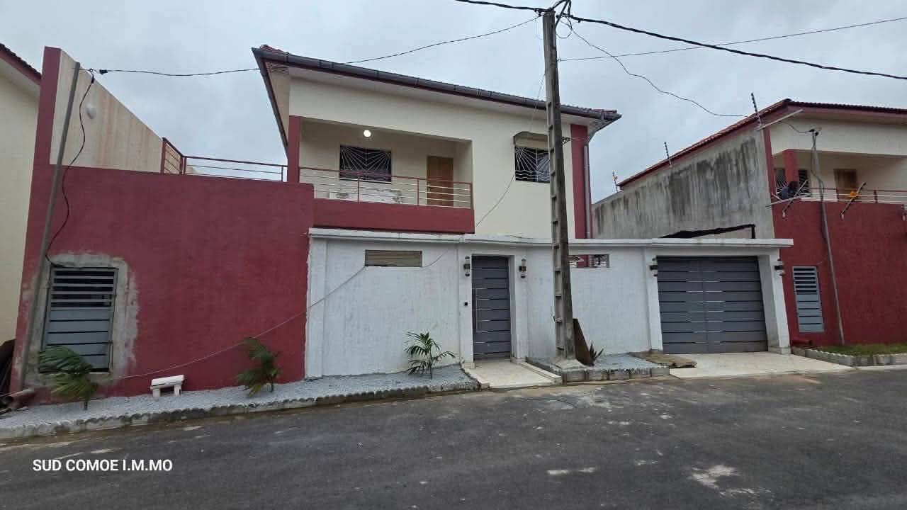 Haut standing, duplex 4 pièces jamais habité