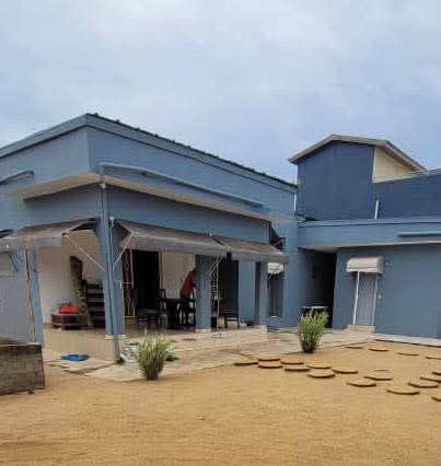 Magnifique villa basse 6 pièces sur 1000m2 avec ACD