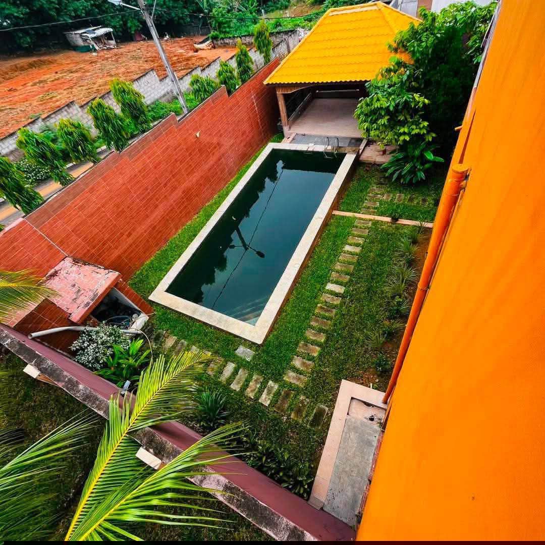 Magnifique villa duplex de 18 pièces