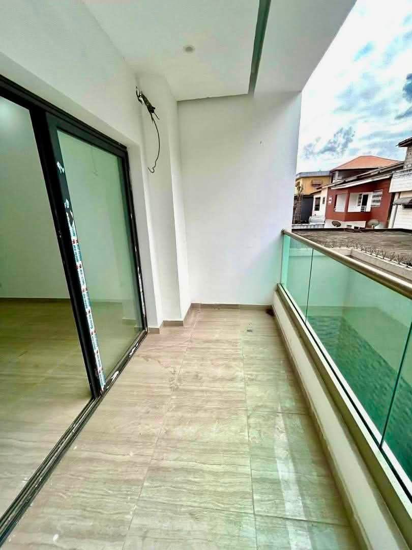 Beau logement 2 pièces au 1er étage