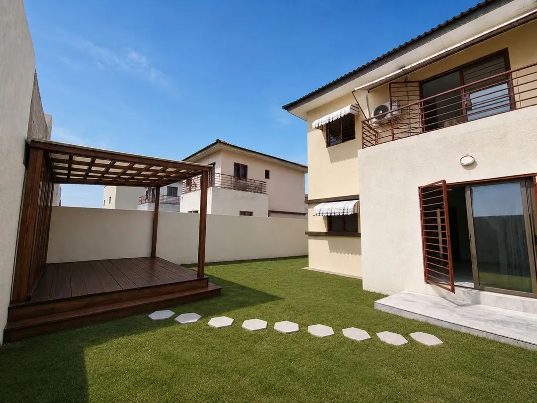 Villa duplex 4 pièces bon standing