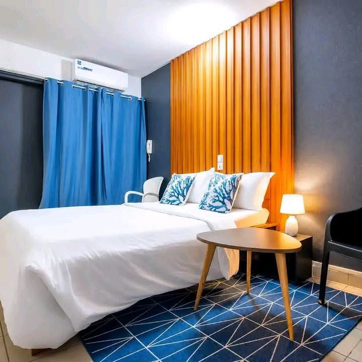 Beau studio meublé