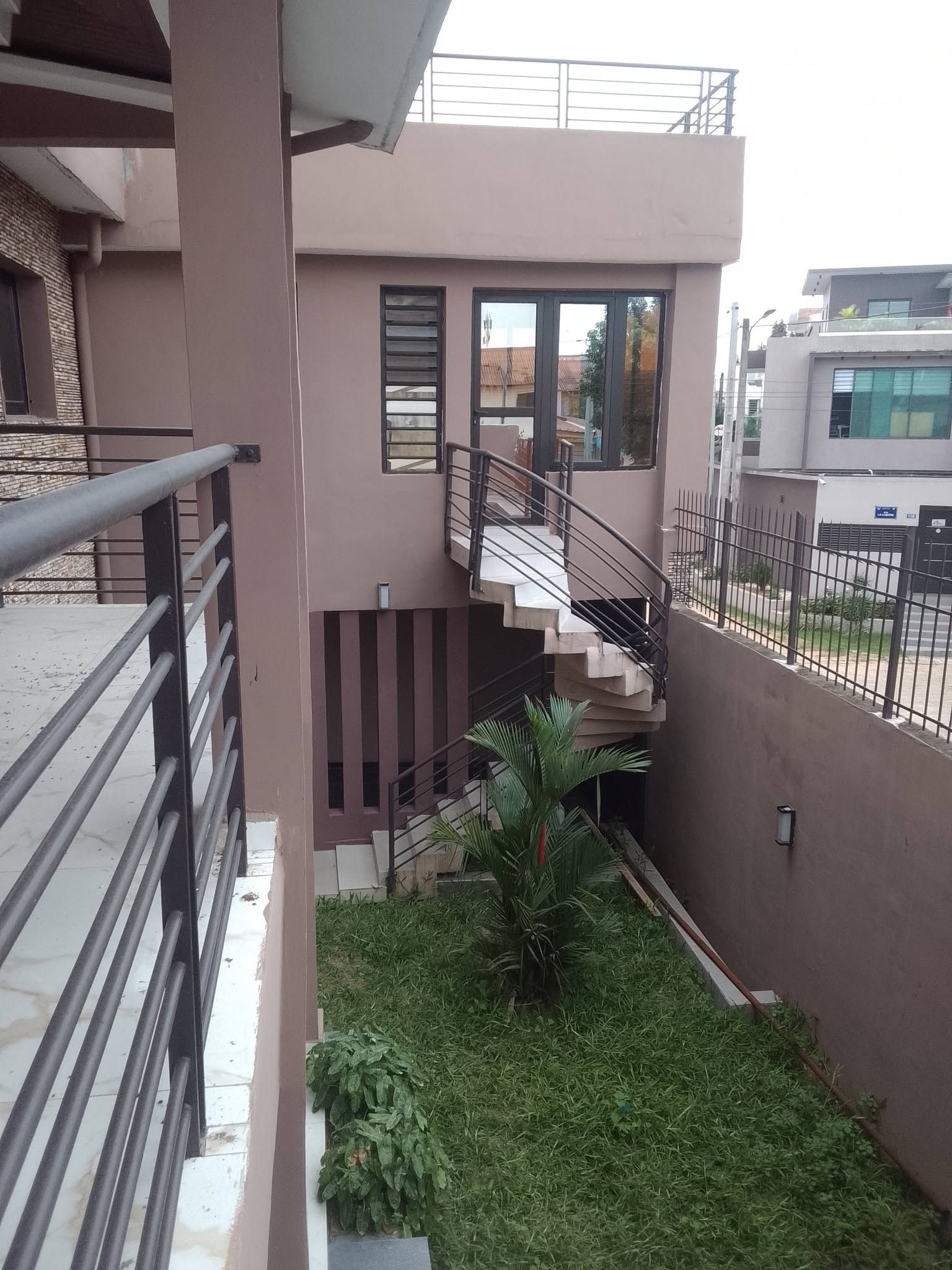 Villa duplex 7 pièces haut standing