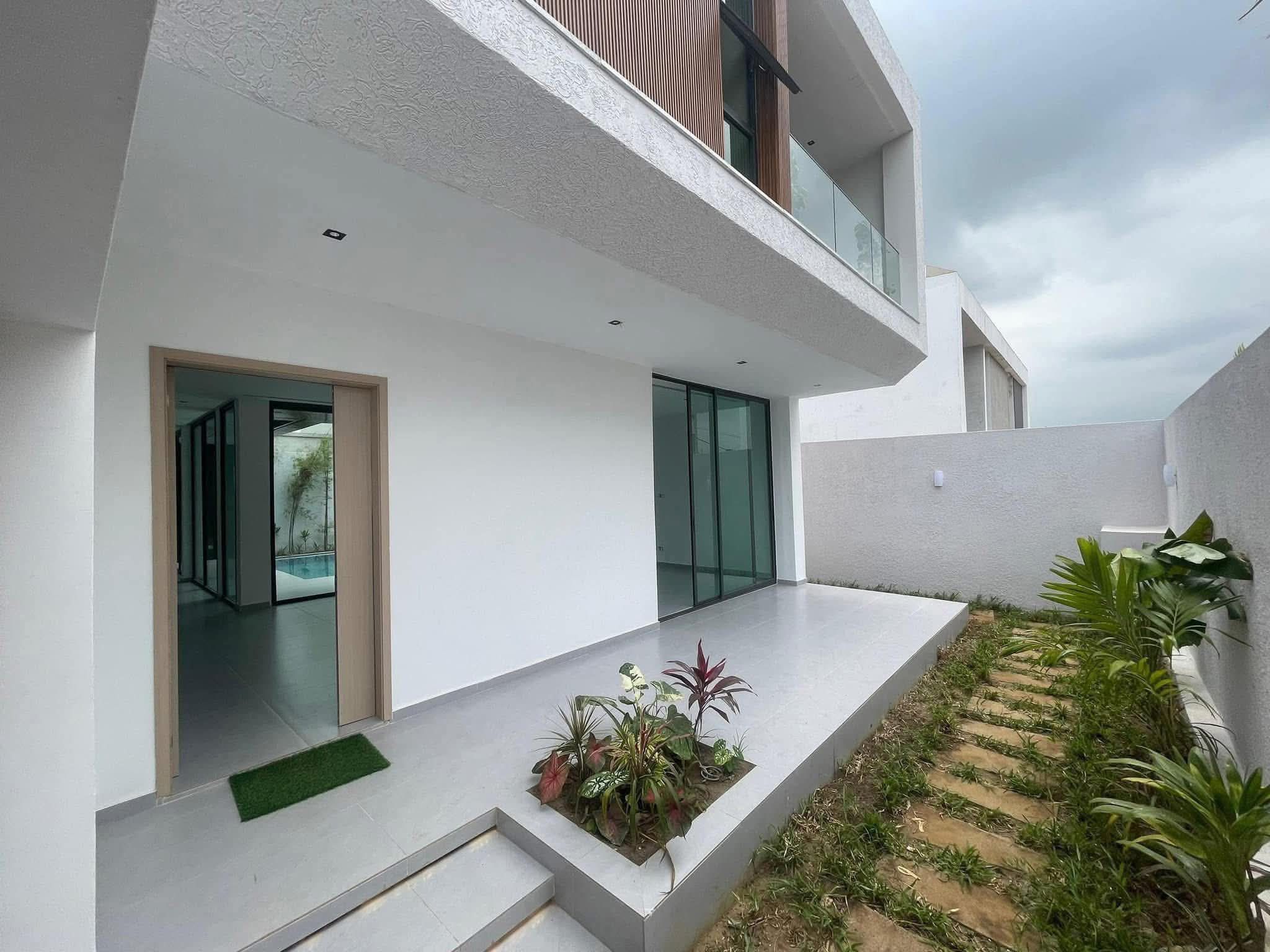 Splendide villa duplex 7 pièces avec CPF