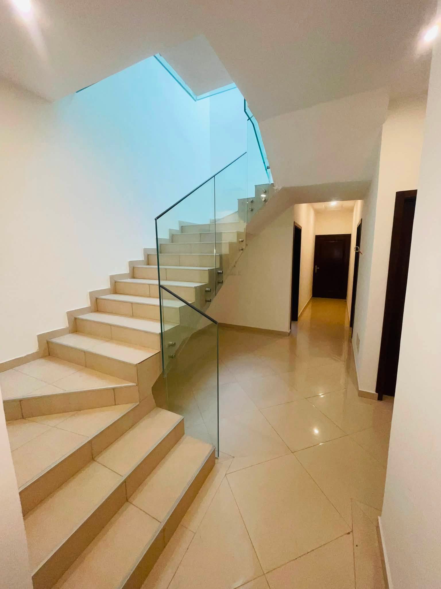 Magnifique villa duplex 8 pièces avec ACD