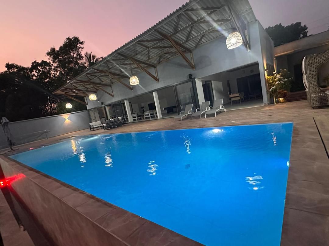 Luxueuse villa duplex avec attestation villageoise
