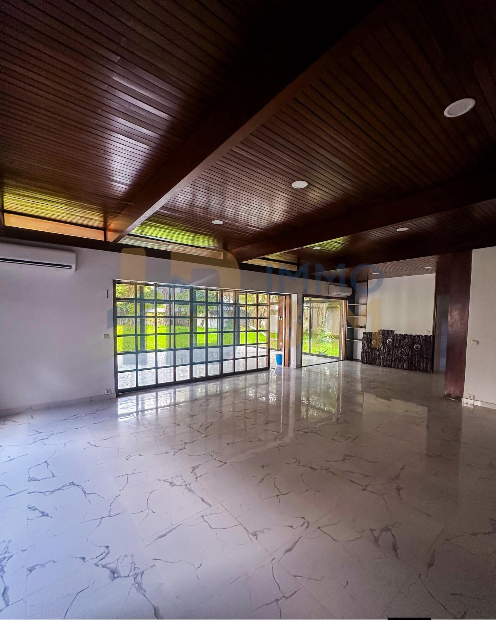Splendide domaine 6 pièces