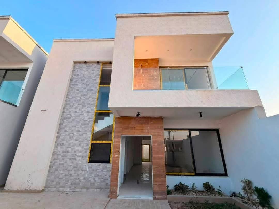 Duplex Haut standing 7 pièces nouvelle construction avec ACD
