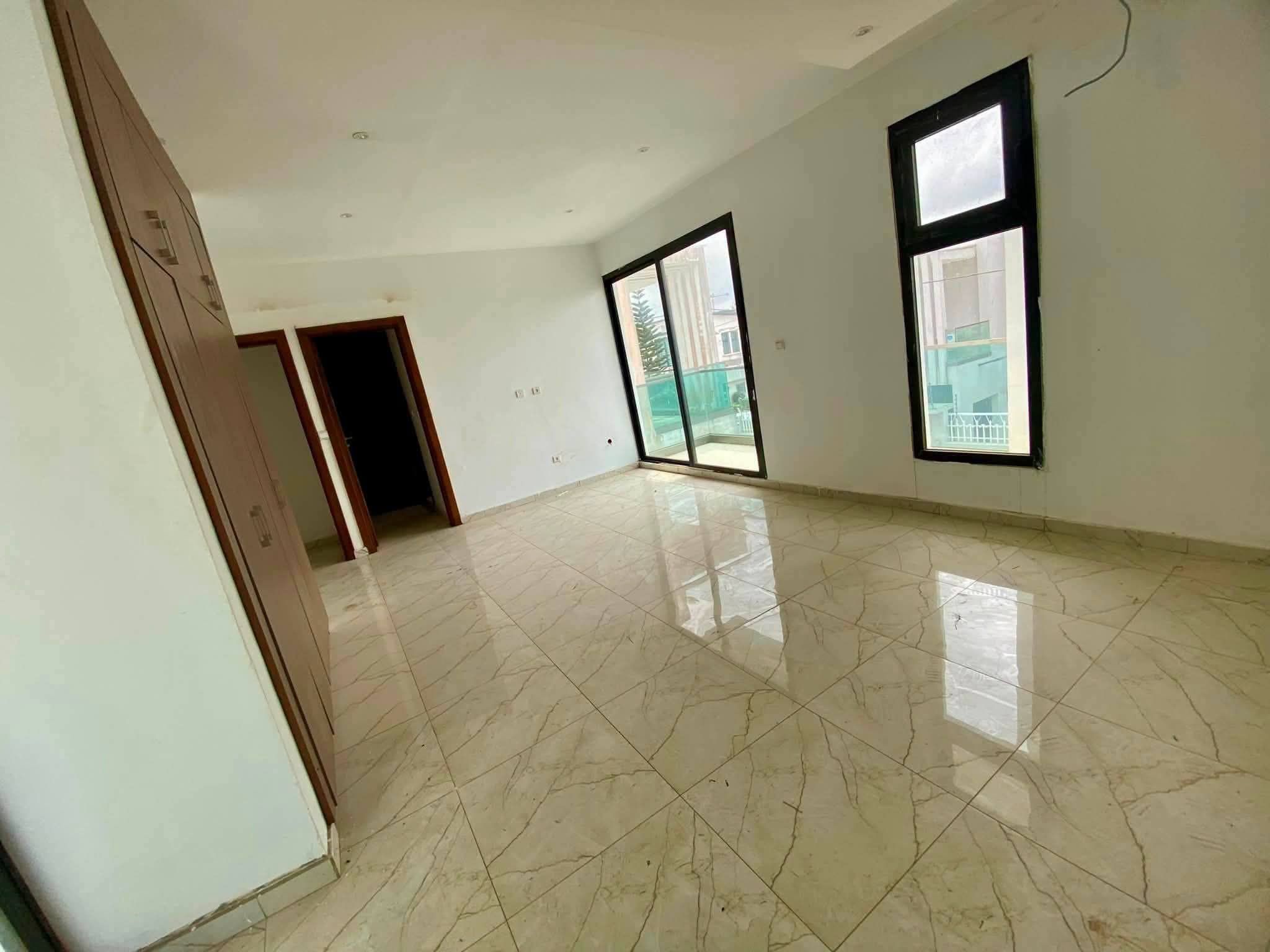 Jolie villa duplex 6 pièces bon standing