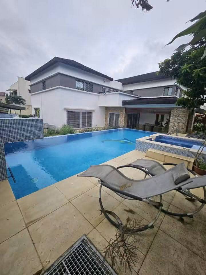 Magnifique villa duplex 9 pièces