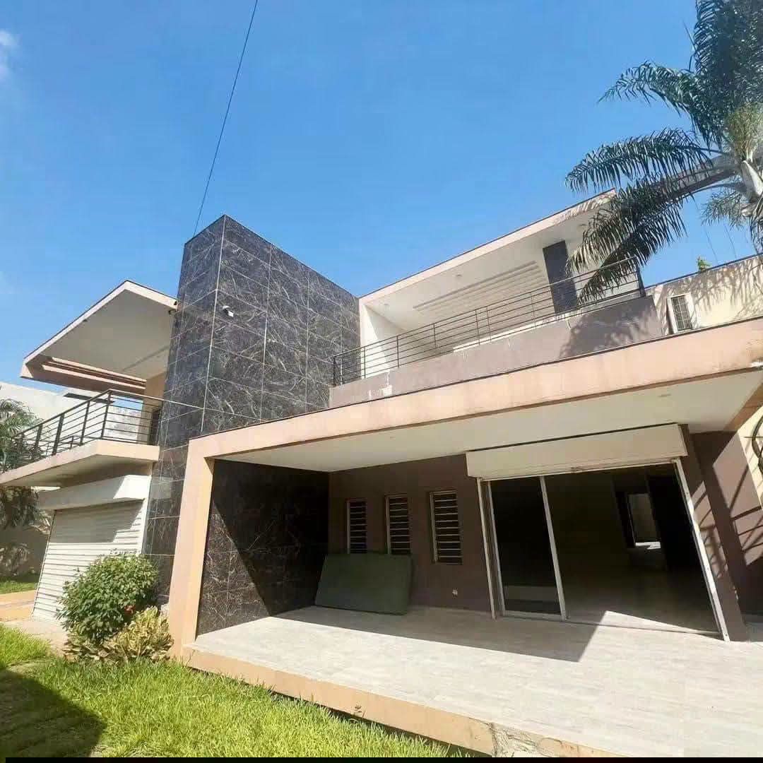 Magnifique triplex 8 pièces