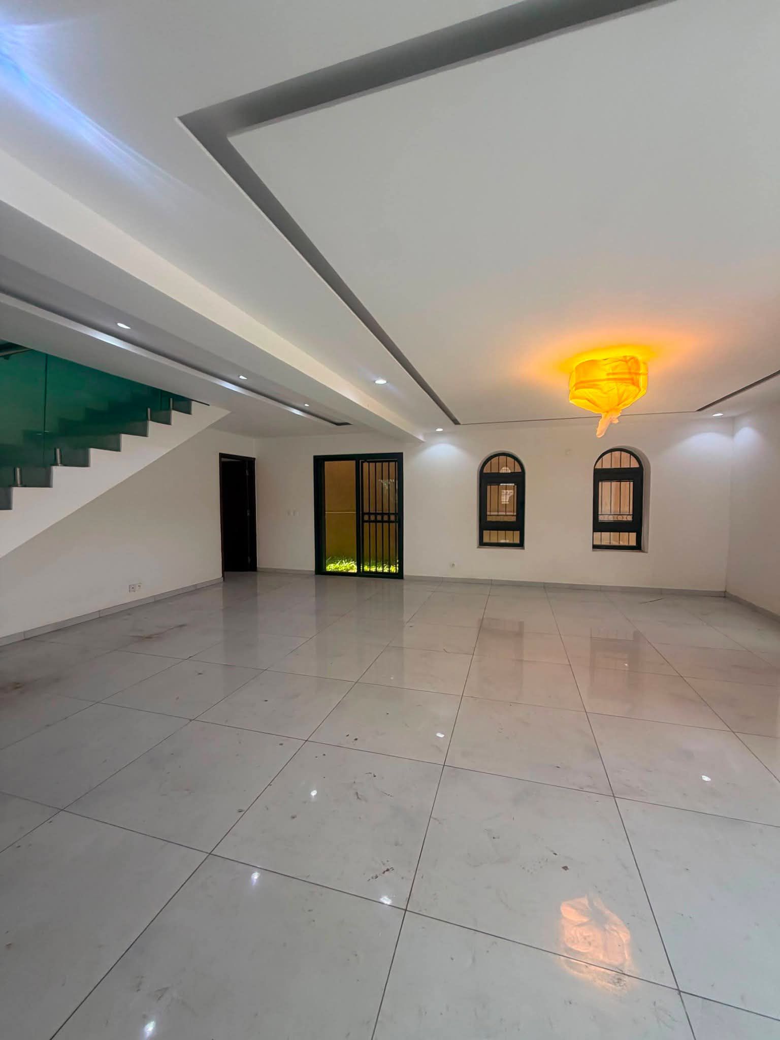 Somptueuse villa triplex 10 pièces